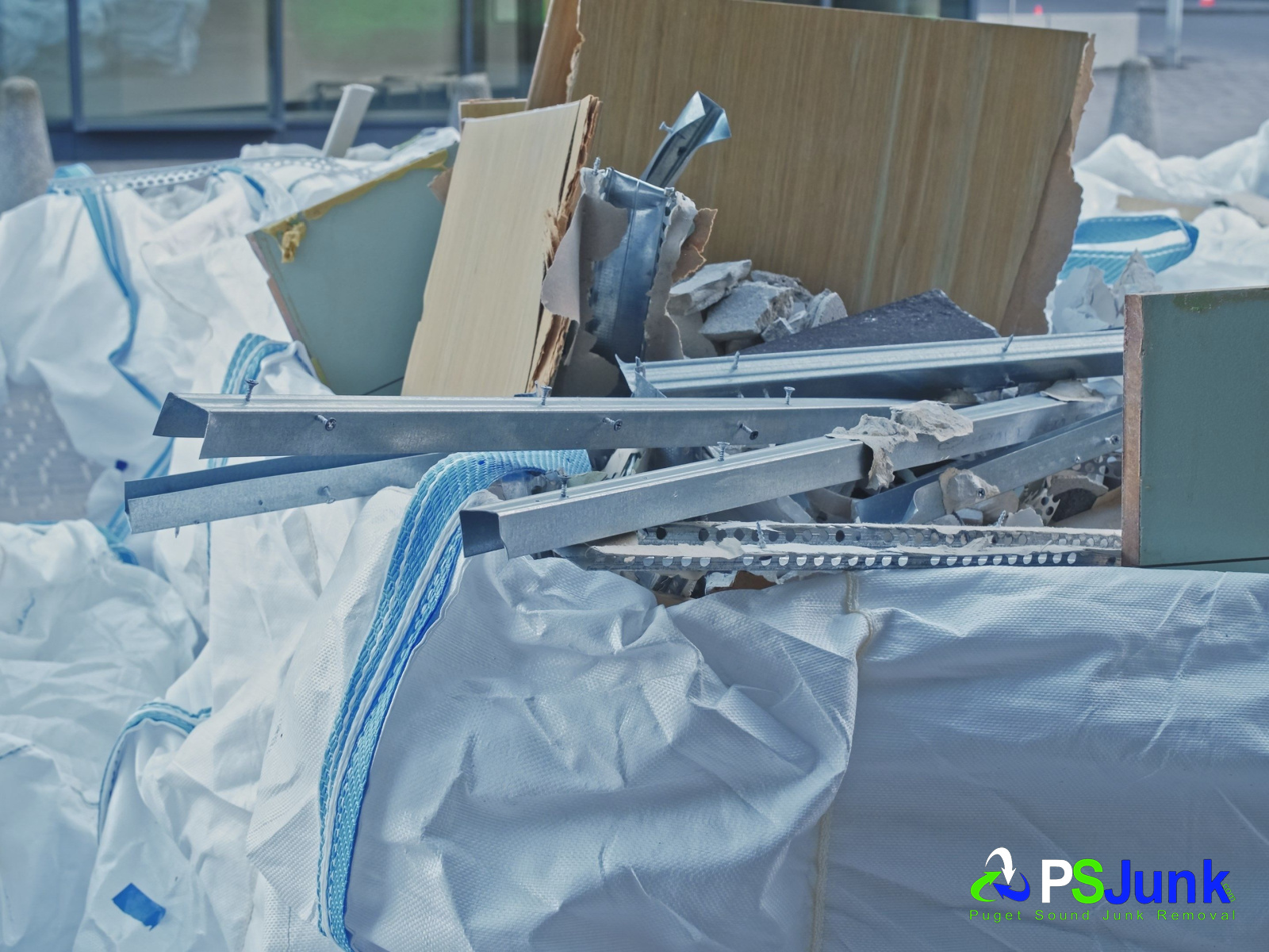 Efficient Office Clean Outs in Lake Stevens with Puget Sound Junk Removal