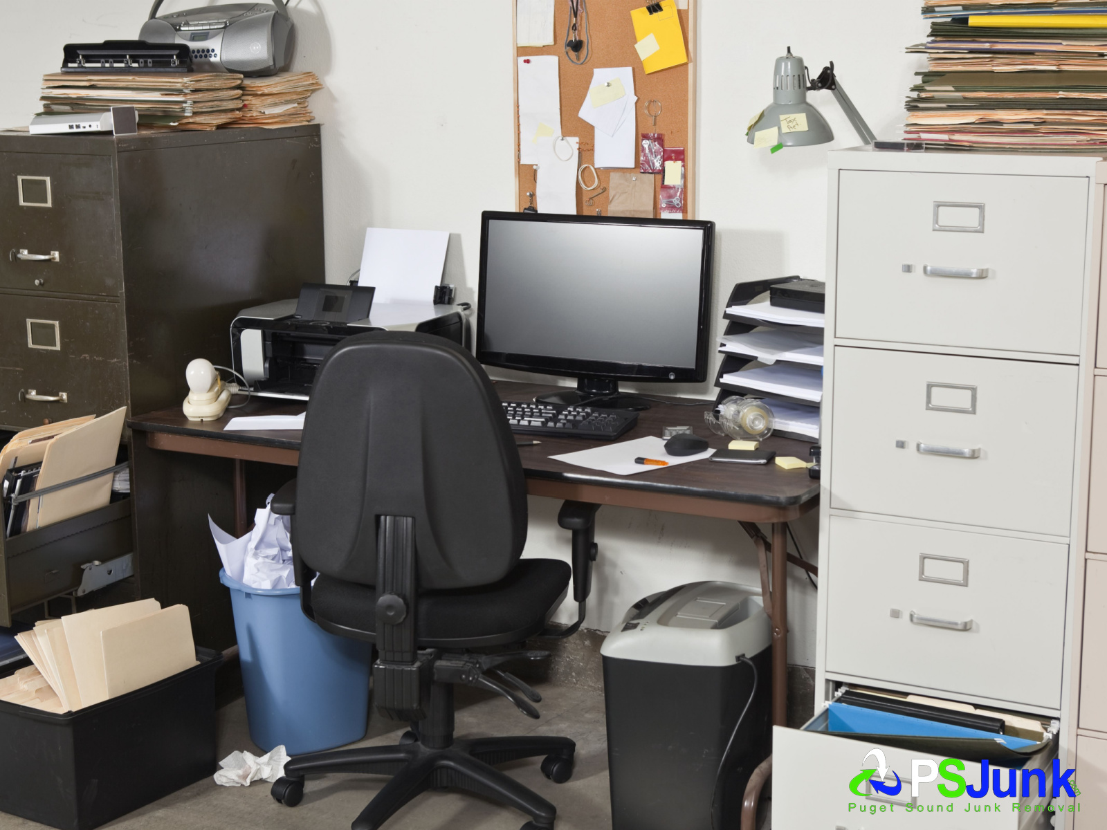 Thorough, Streamlined Office Clean-Outs in Mukilteo